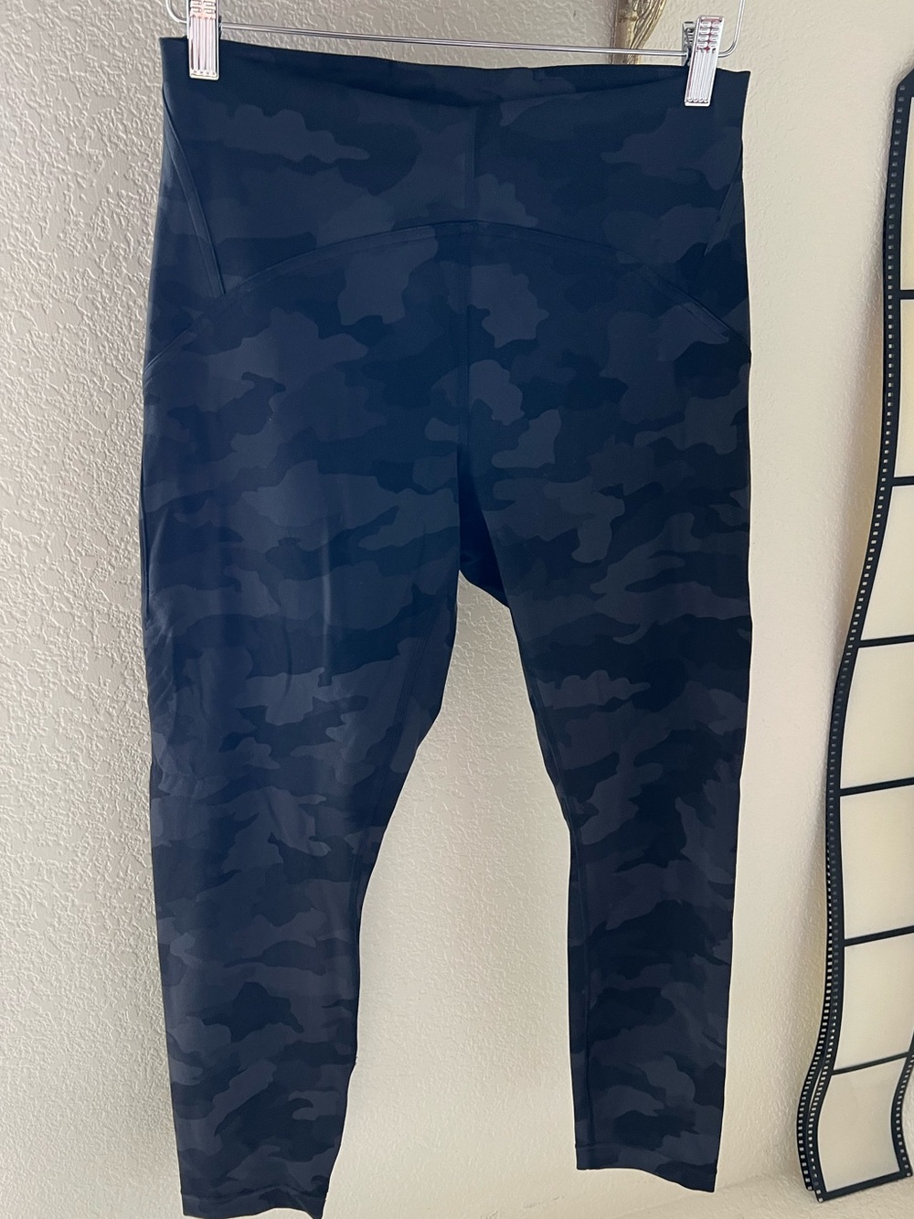 Lululemon Camo Leggings size 10